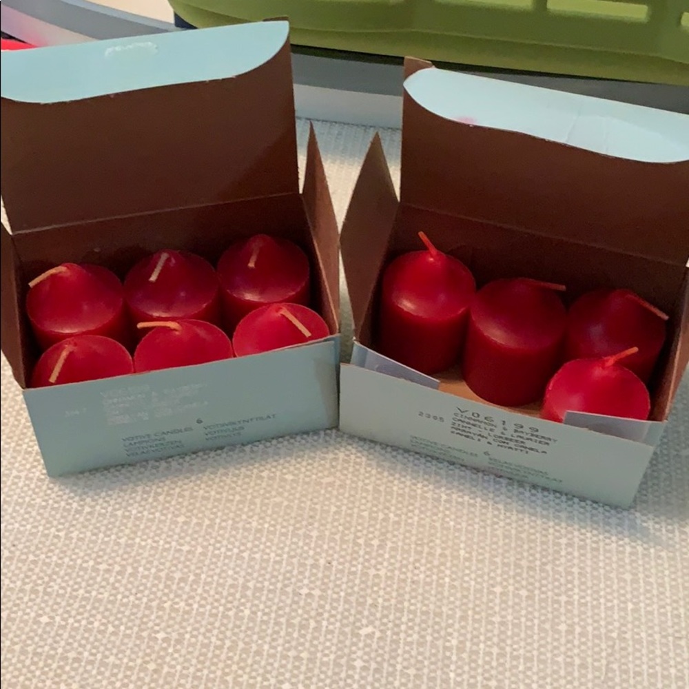 10 Cinnamon and Bayberry Votive Candles Partylite